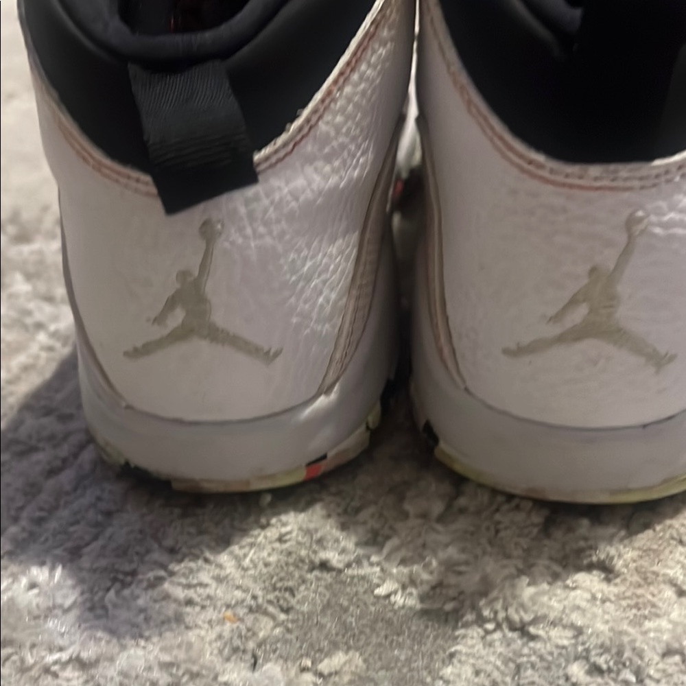 Jordan 10 Retro SE "Barely Volt" White/Barely Volt-Black BV1844 176 PS Size - Picture 4 of 5